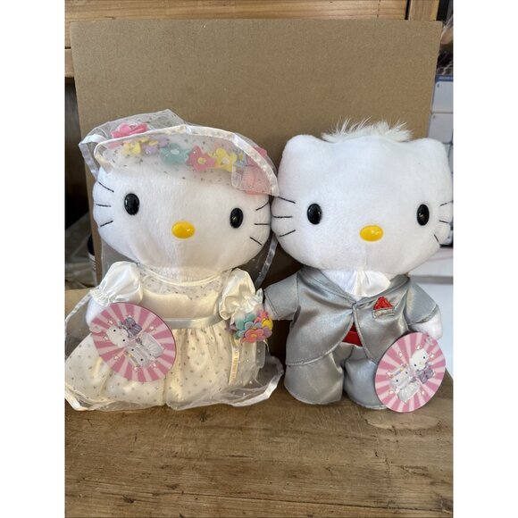 Hello Kitty Bride & Groom Plushies Romantic Wedding 1999 McDonald’s 2000 - Picture 10 of 13